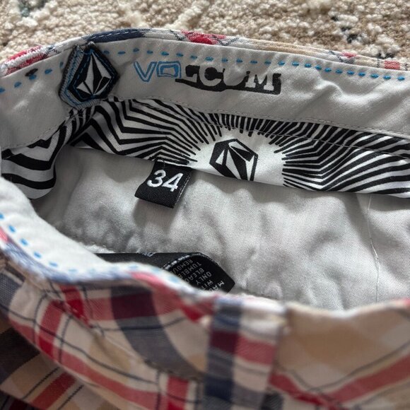 Volcom Red Blue Plaid Shorts Men 34 Y2k Street Skater Retro - Picture 6 of 8